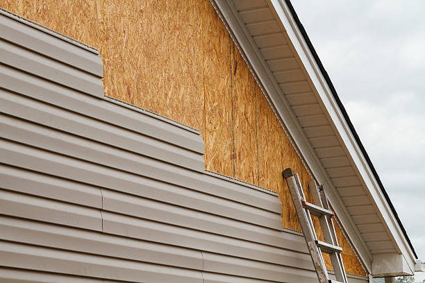 24/7 Emergency Siding Repair experts in Orangeburg, NY